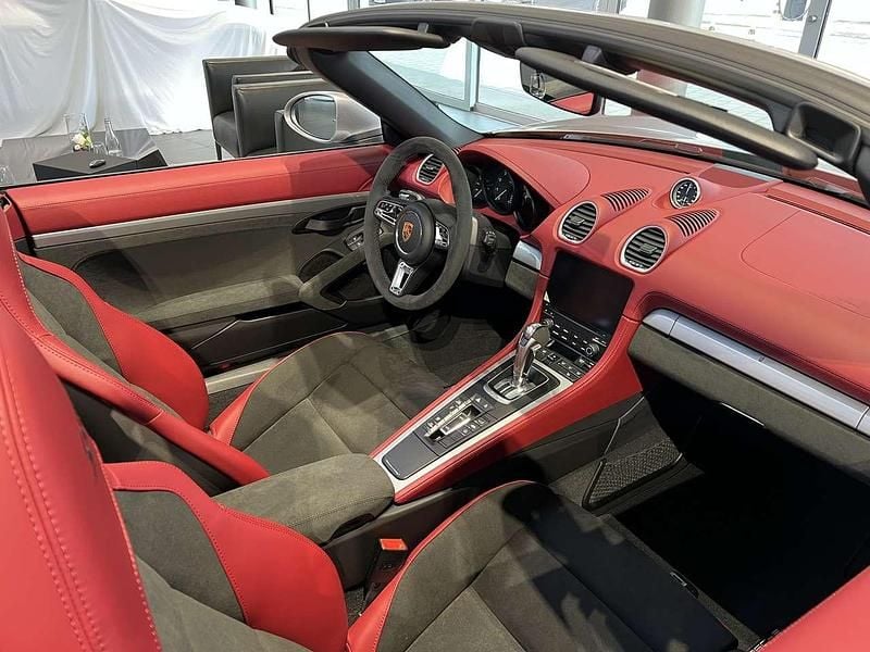 Gebraucht Porsche 718 Spyder 420 PS (308 kW) 2023 Grau Cabrio