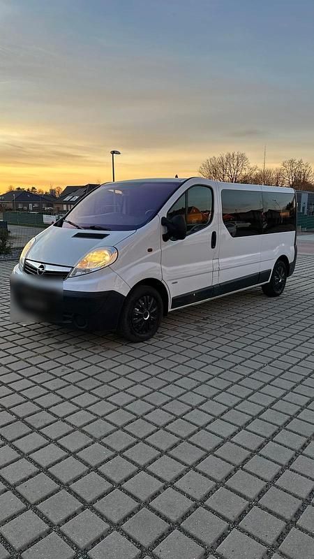 Gebraucht Opel Vivaro 90 PS (66 kW) 2013 Weiß Van / Kleinbus