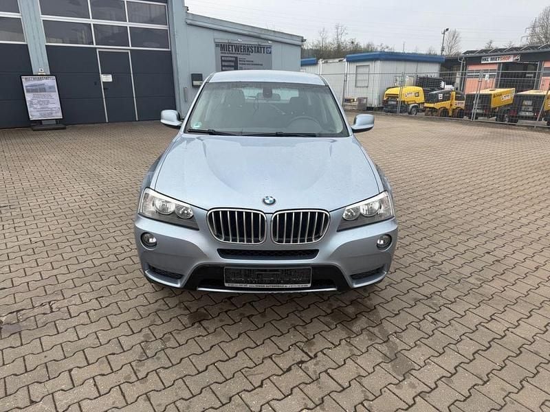 Gebraucht BMW X3 258 PS (189 kW) 2011 Blau SUV