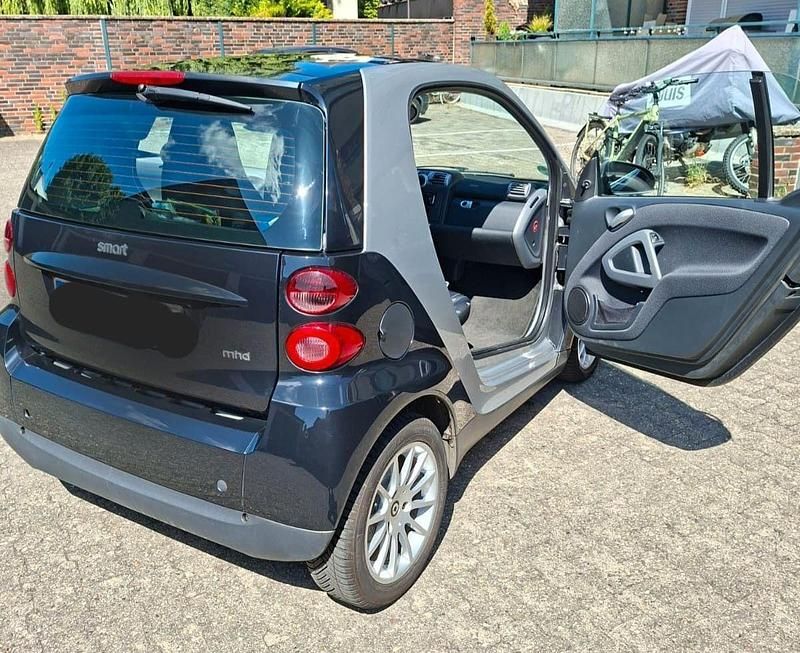 Gebraucht Smart ForTwo Coupé Passion 71 PS (52 kW) 2009 Schwarz Coupé