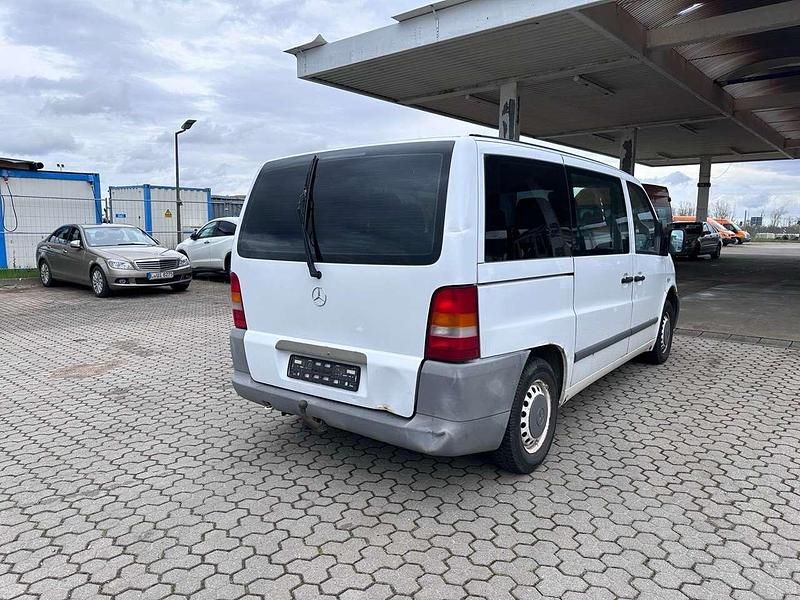 Gebraucht Mercedes Vito 82 PS (60 kW) 2003 Weiß Van