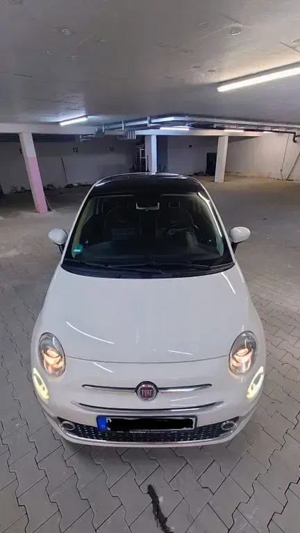 Gebraucht Fiat 500 Lounge 69 PS (50 kW) 2018 Weiß Kleinwagen