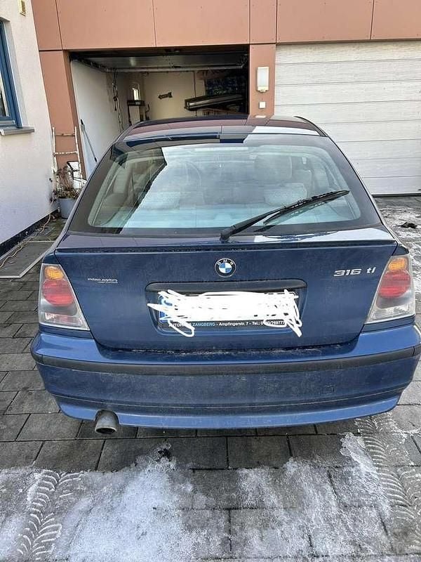 Gebraucht BMW 316 116 PS (85 kW) 2002 Limousine
