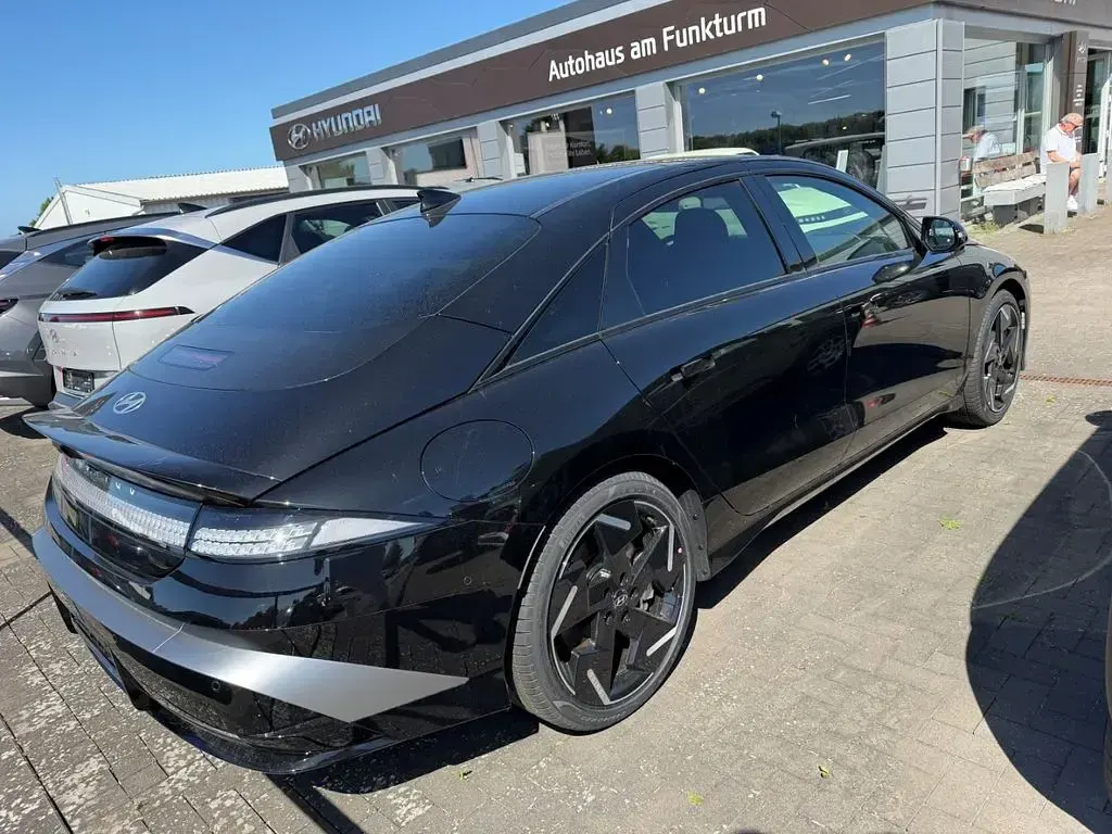 Neu Hyundai Ioniq 6 167 kW (228 PS) 2026 Schwarz Limousine