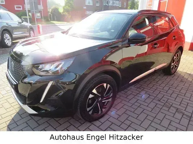 Gebraucht Peugeot 2008 Allure 131 PS (96 kW) 2020 Schwarz SUV
