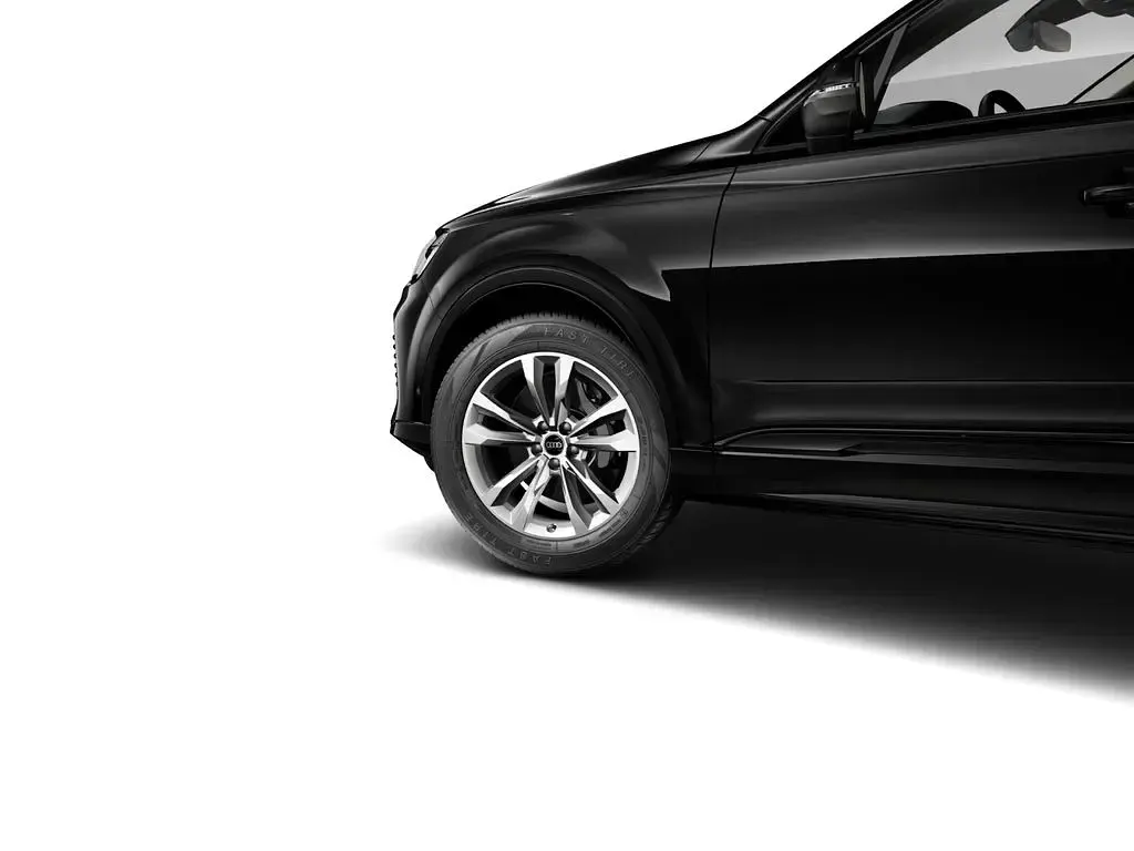 Gebraucht Audi Q7 Basis 286 PS (210 kW) 2025 Mythosschwarz metallic (metallic) SUV