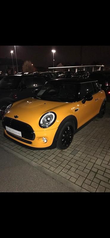 Orange Gebraucht 2016 Mini Cooper Kleinwagen | 9.999 € (Superpreis) - Bild 1/3