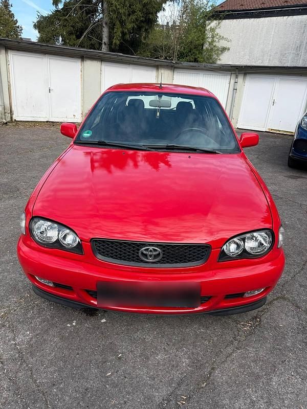 Gebraucht Toyota Corolla 110 PS (80 kW) 2000 Rot Kleinwagen
