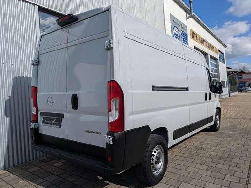 Gebraucht Opel Movano 140 PS (102 kW) 2024 Weiß Van