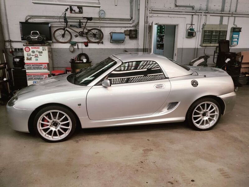 Gebraucht MG TF 136 PS (100 kW) 2004 Starlight silver Cabrio