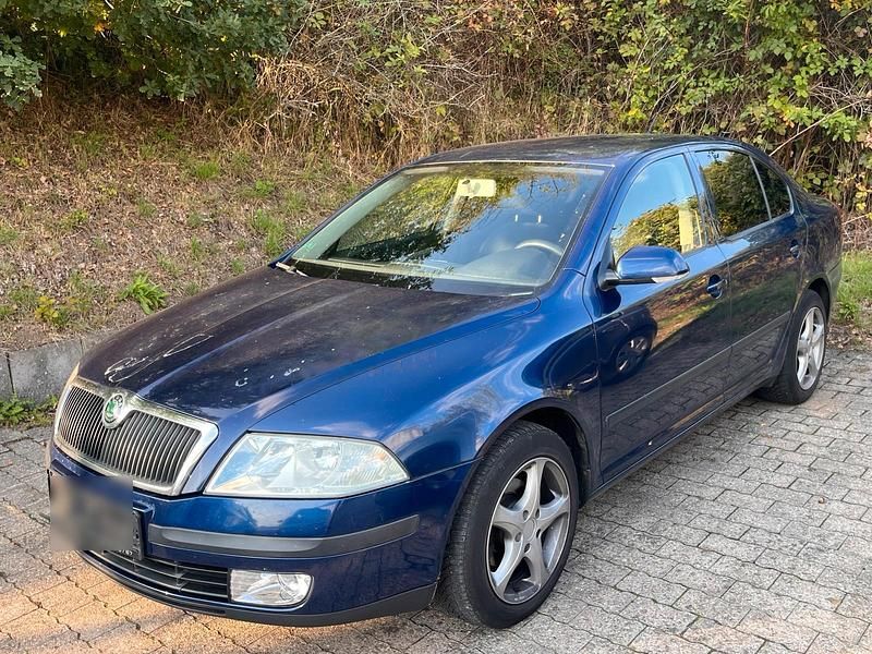 Blau Gebraucht 2006 Skoda Octavia Limousine | 999 € (Superpreis) - Bild 1/4