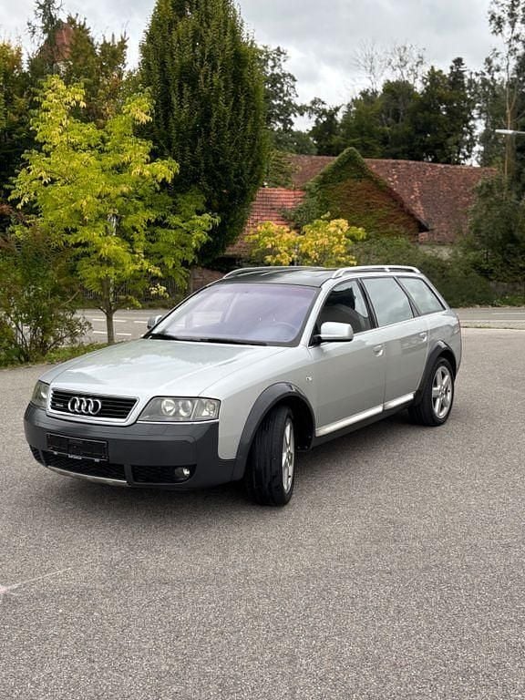 Silber Gebraucht 2003 Audi A6 Allroad Kombi | 19.800 € - Bild 1/4