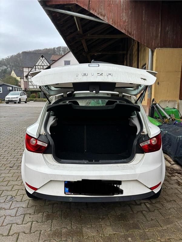 Gebraucht Seat Ibiza 105 PS (77 kW) 2014 Weiß Kleinwagen