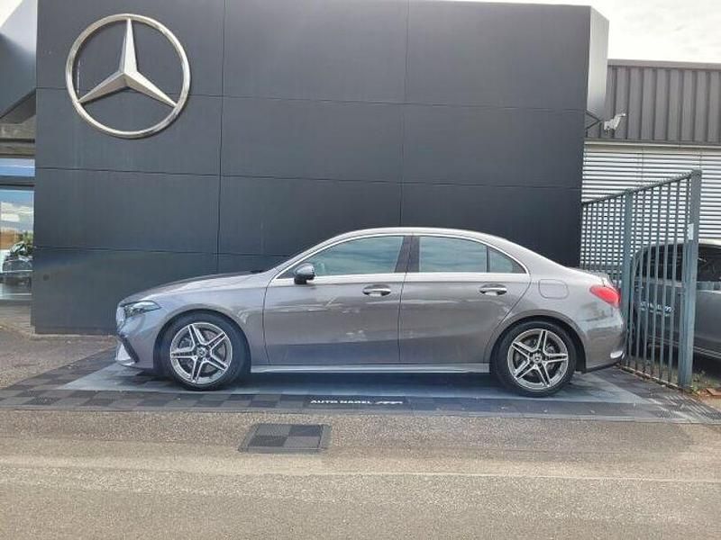 Gebraucht Mercedes A250 AMG Line Premium 224 PS (164 kW) 2024 Lack mountaingrau Limousine