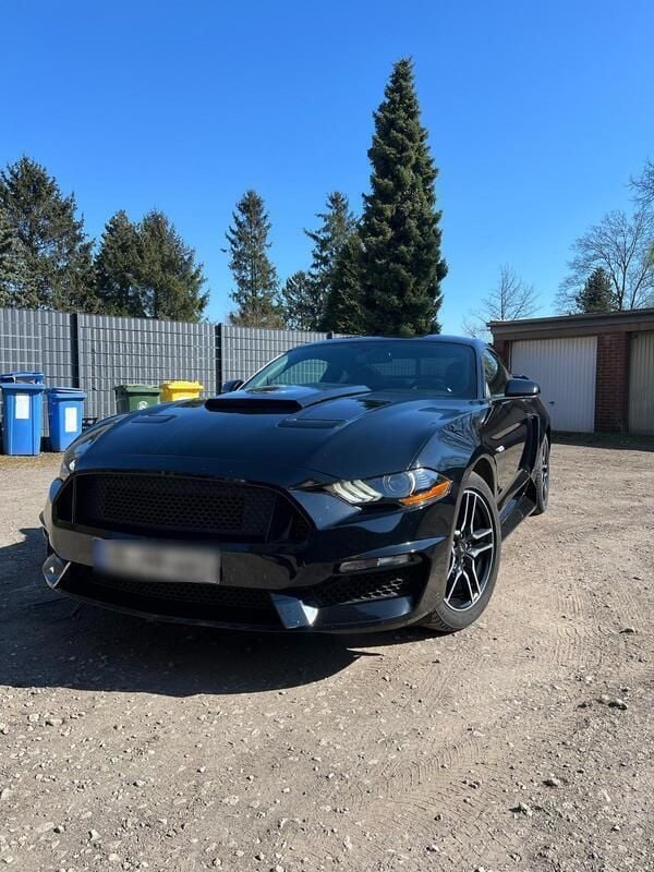 Schwarz Gebraucht 2018 Ford Mustang Coupé | 19.999 € (Superpreis) - Bild 1/4