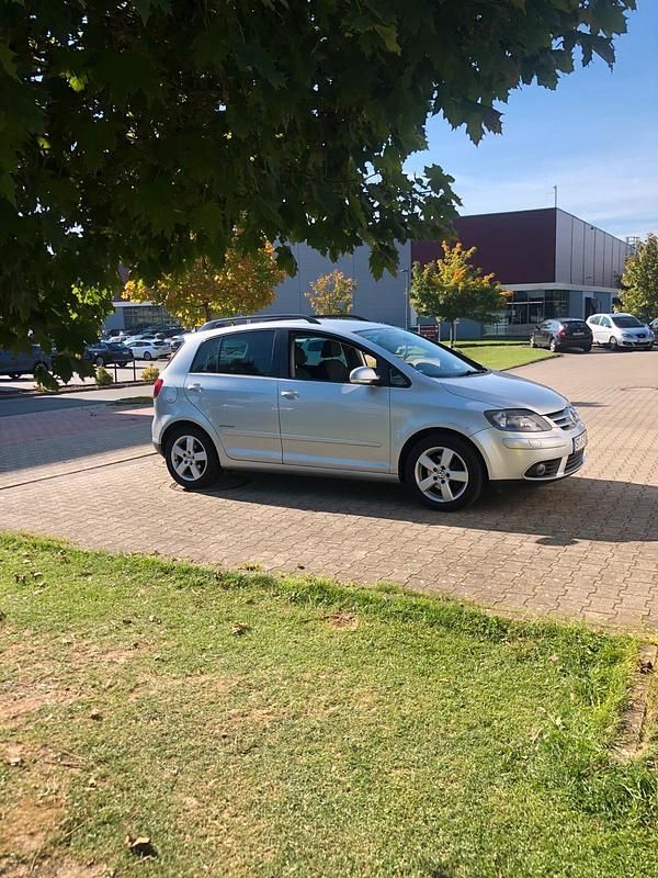 Gebraucht VW Golf V 140 PS (102 kW) 2007 Grau Kleinwagen