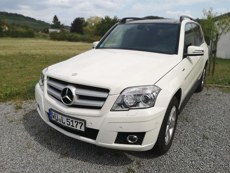 Weiß Gebraucht 2009 Mercedes GLK220 SUV | 10.990 € (Superpreis) - Bild 1/4