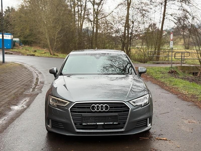 Gebraucht Audi A3 S-Line 150 PS (110 kW) 2016 Grau Kleinwagen