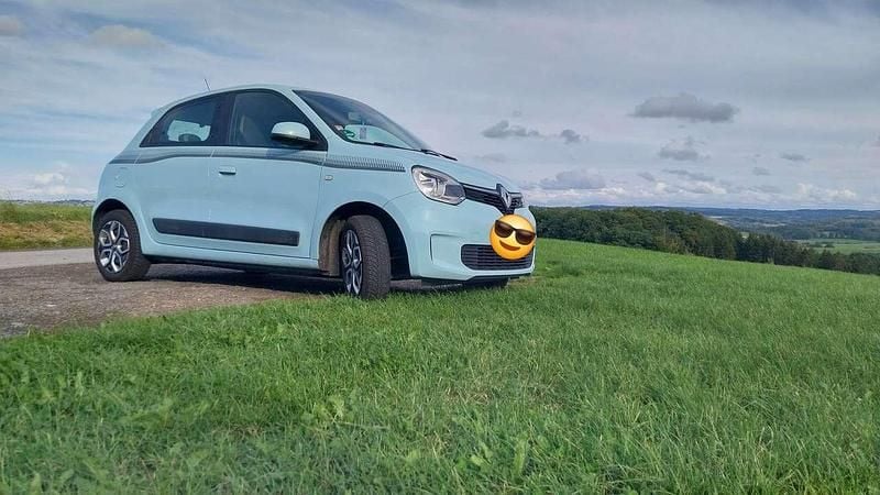 Blau Gebraucht 2019 Renault Twingo LIMITED Kleinwagen | 6.600 € (Fairer Preis) - Bild 1/4