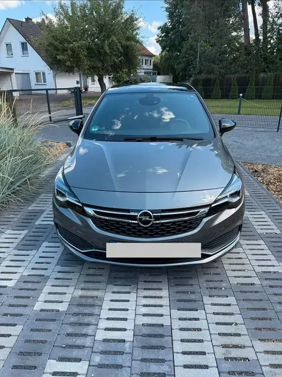 Gebraucht Opel Astra Ultimate 200 PS (147 kW) 2018 Grau Limousine