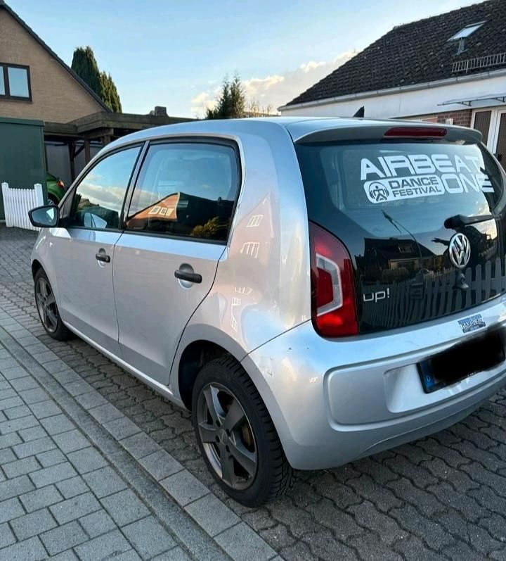 Gebraucht VW up! 60 PS (44 kW) 2012 Silber Kleinwagen