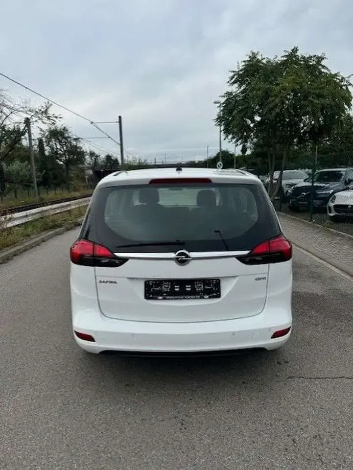 Gebraucht Opel Zafira Edition 120 PS (88 kW) 2018 Weiß Van / Kleinbus