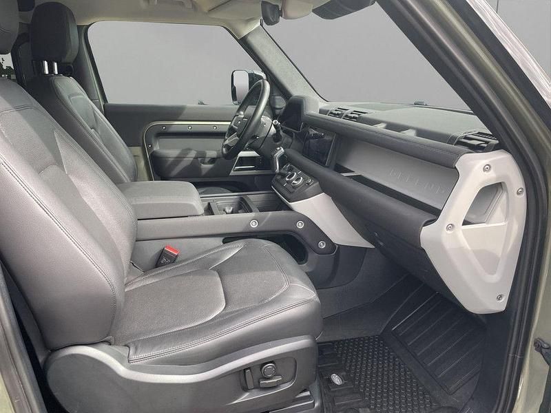 Gebraucht Land Rover Defender 249 PS (183 kW) 2022 Grün SUV
