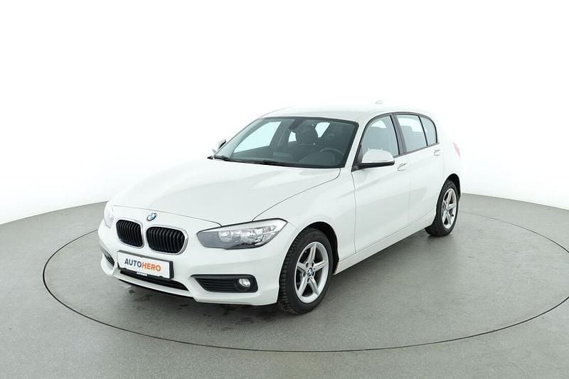 Weiß Gebraucht 2015 BMW 116 Advantage Kleinwagen | 11.060 € (Fairer Preis) - Bild 1/3