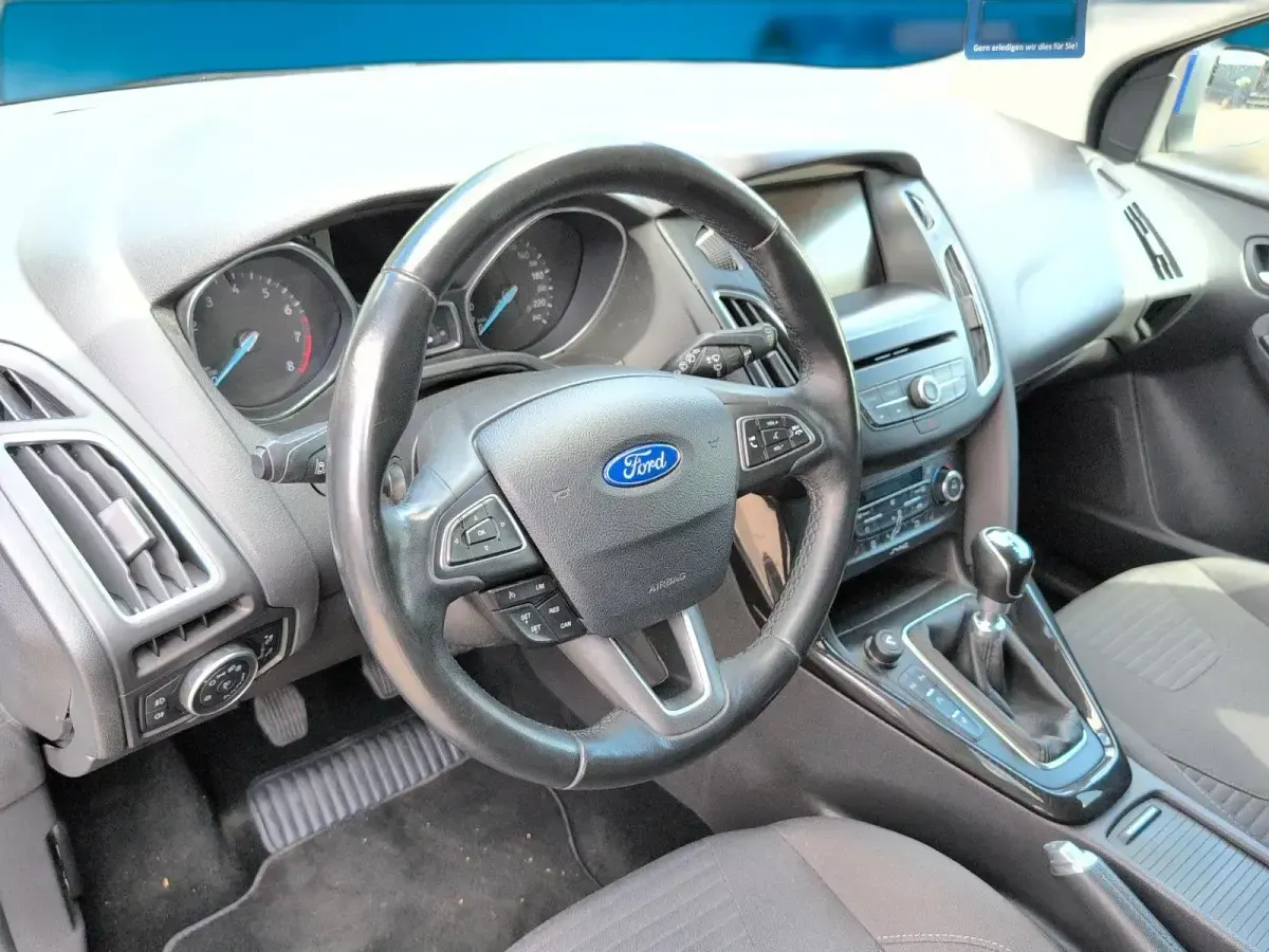Gebraucht Ford Focus Titanium 150 PS (110 kW) 2015 Blau Kombi
