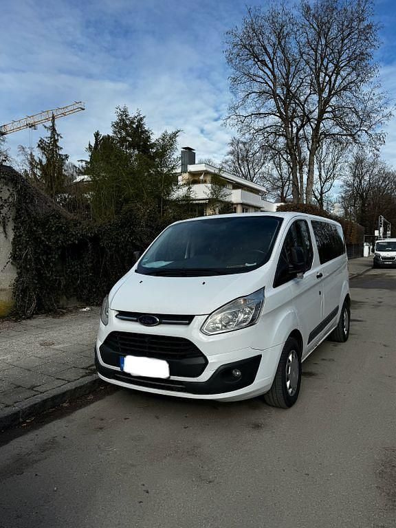 Gebraucht Ford Transit Custom 131 PS (96 kW) 2017 Weiß Van / Kleinbus