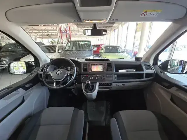 Gebraucht VW T6.1 150 PS (110 kW) 2019 Grau Van