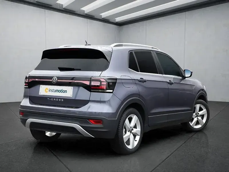 Gebraucht VW T-Cross 150 PS (110 kW) 2024 Grau SUV