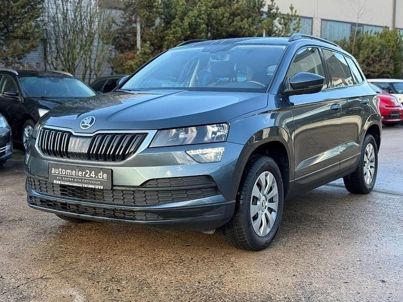 Grau Gebraucht 2020 Skoda Karoq Active SUV | 15.997 € (Guter Preis) - Bild 1/4