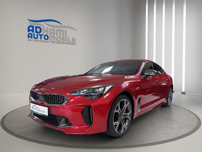 Rot Gebraucht 2017 Kia Stinger Kleinwagen | 28.598 € (Teuer) - Bild 1/3