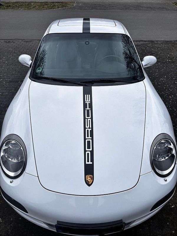 Gebraucht Porsche 911 Carrera 325 PS (239 kW) 2004 Weiß Coupé