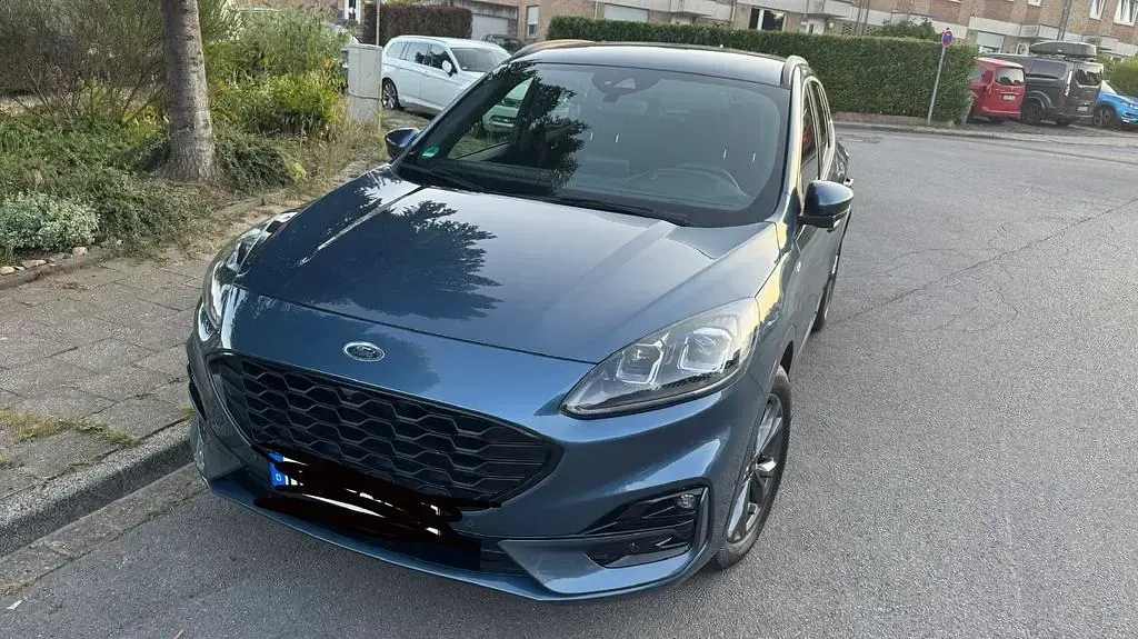 Gebraucht Ford Kuga ST-Line X 150 PS (110 kW) 2023 Blau SUV