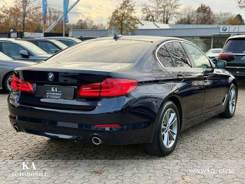 Gebraucht BMW 520 190 PS (139 kW) 2019 Blau Limousine