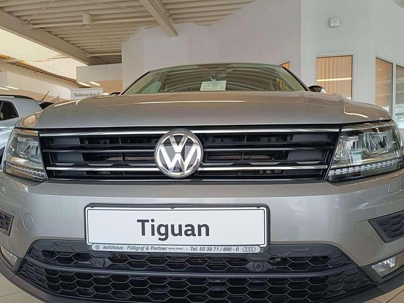 Gebraucht VW Tiguan Sound 150 PS (110 kW) 2017 Tungsten silver SUV