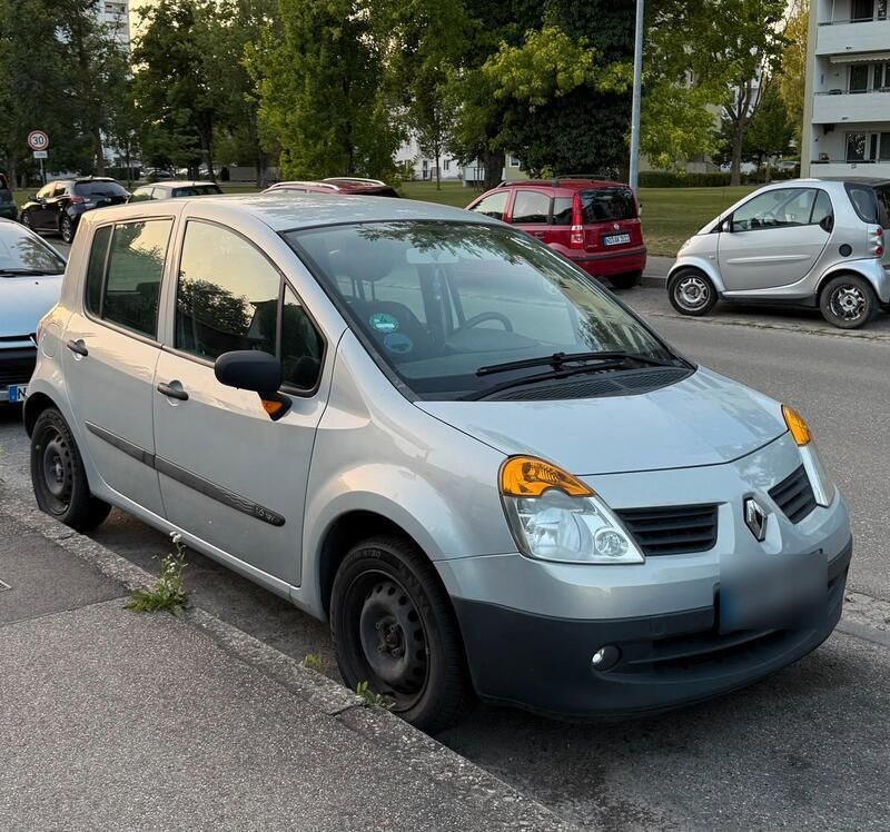 Blau Gebraucht 2004 Renault Modus Van / Kleinbus | 1.300 € (Fairer Preis) - Bild 1/4