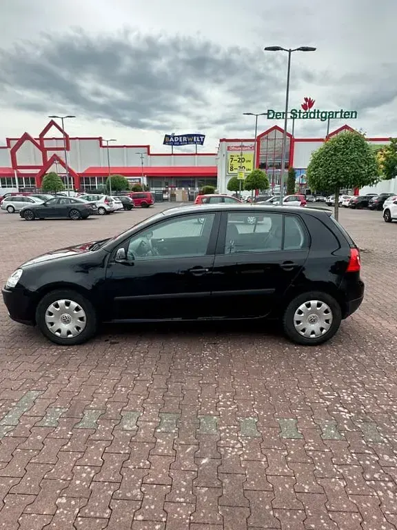 Gebraucht VW Golf IV 75 PS (55 kW) 2004 Schwarz Limousine