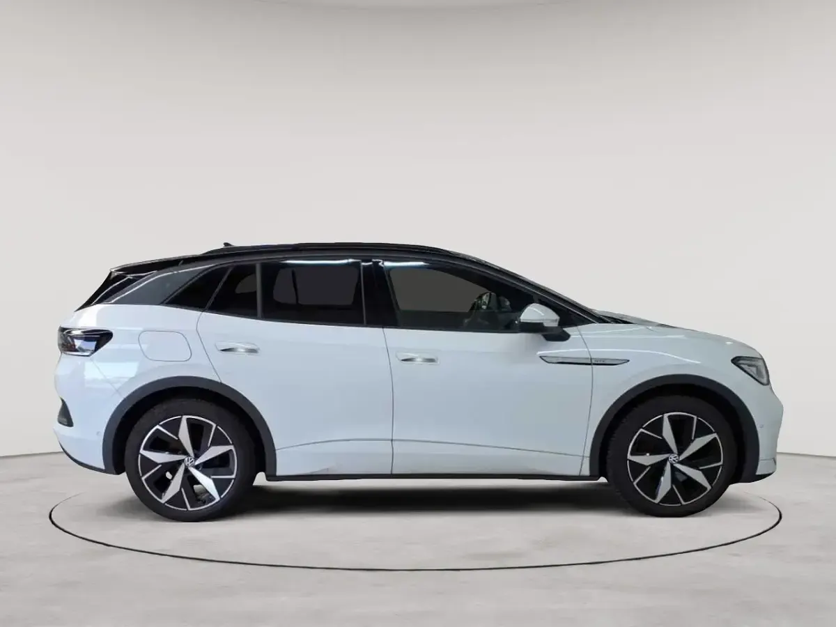 Gebraucht VW ID.4 GTX 219 kW (299 PS) 2022 Gletscherweiß metallic / dach schwarz SUV