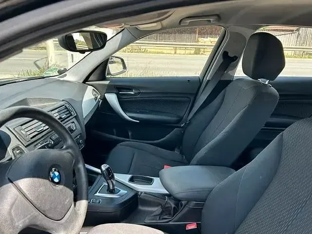Gebraucht BMW 116 136 PS (100 kW) 2012 Schwarz Kleinwagen