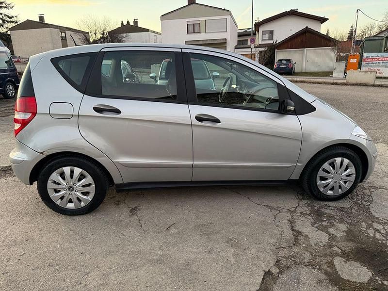 Gebraucht Mercedes A170 116 PS (85 kW) 2006 Silber Limousine