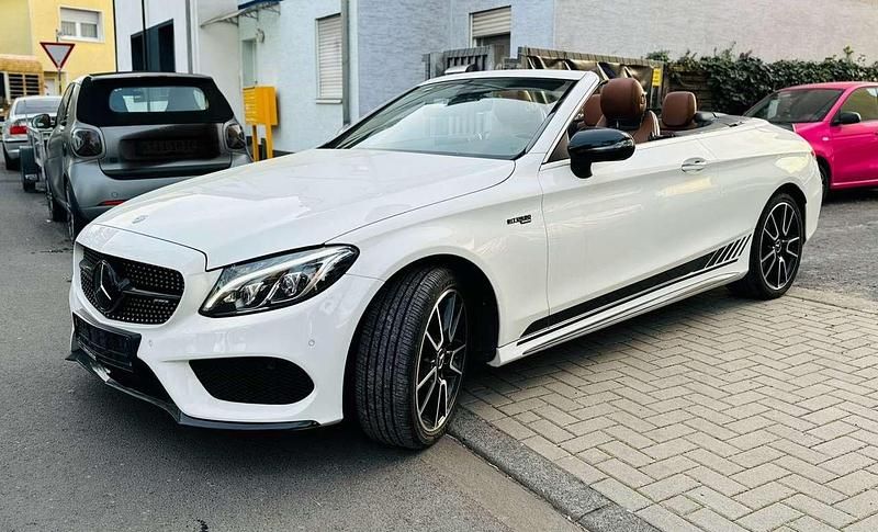 Gebraucht Mercedes C43 AMG AMG 367 PS (269 kW) 2018 Weiß Cabrio