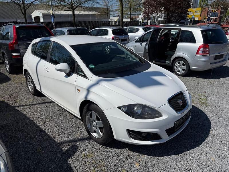 Second-hand Seat Leon Reference 125 CP (91 kW) 2010 Alb Hatchback