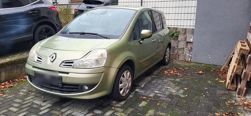 Grün Gebraucht 2008 Renault Modus Van / Kleinbus | 1.300 € - Bild 1/4
