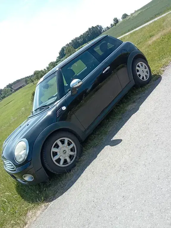 Gebraucht Mini ONE 95 PS (69 kW) 2009 Schwarz Kleinwagen