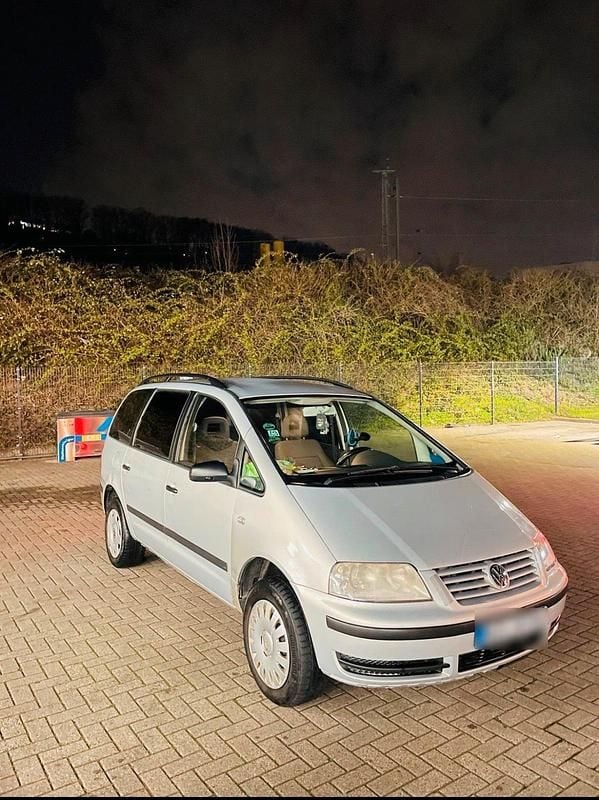 Gebraucht VW Golf IV 131 PS (96 kW) 2002 Silber Limousine