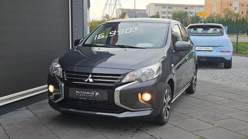 Gebraucht Mitsubishi Space Star Select+ 71 PS (52 kW) 2024 Grau Kleinwagen