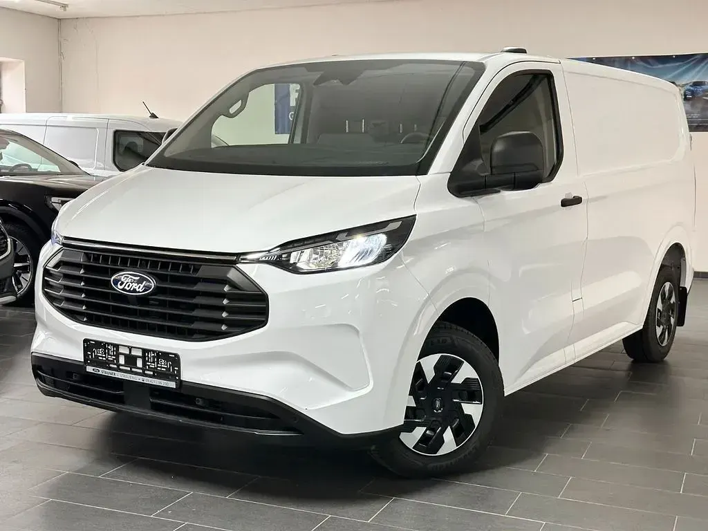 Neu Ford Transit Custom Trend 232 PS (170 kW) 2026 Weiß Van / Kleinbus
